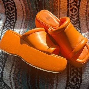 WILD FABLE Lizzie Maguire Orange Platforms